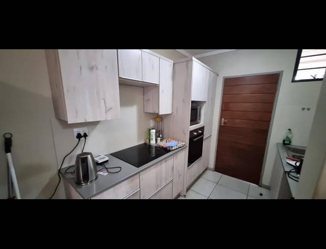 2 BEDROOM APARTMENT FOR SALE IN AMBERFIELD